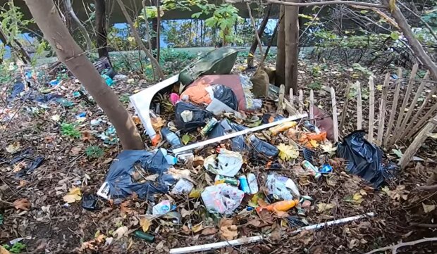 Penkių vaikų motina kaltinama netvarkingu ir asocialiu gyvenimu