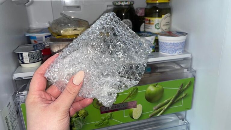 Neišmeskite burbulinės plėvelės – įdėkite ją į šaldytuvą!
