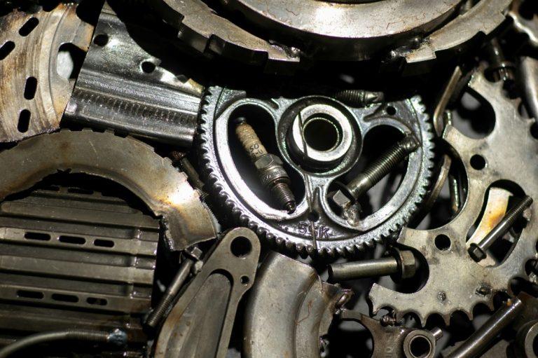 Ką privalu žinoti prieš parduodant savo automobilio katalizatorių