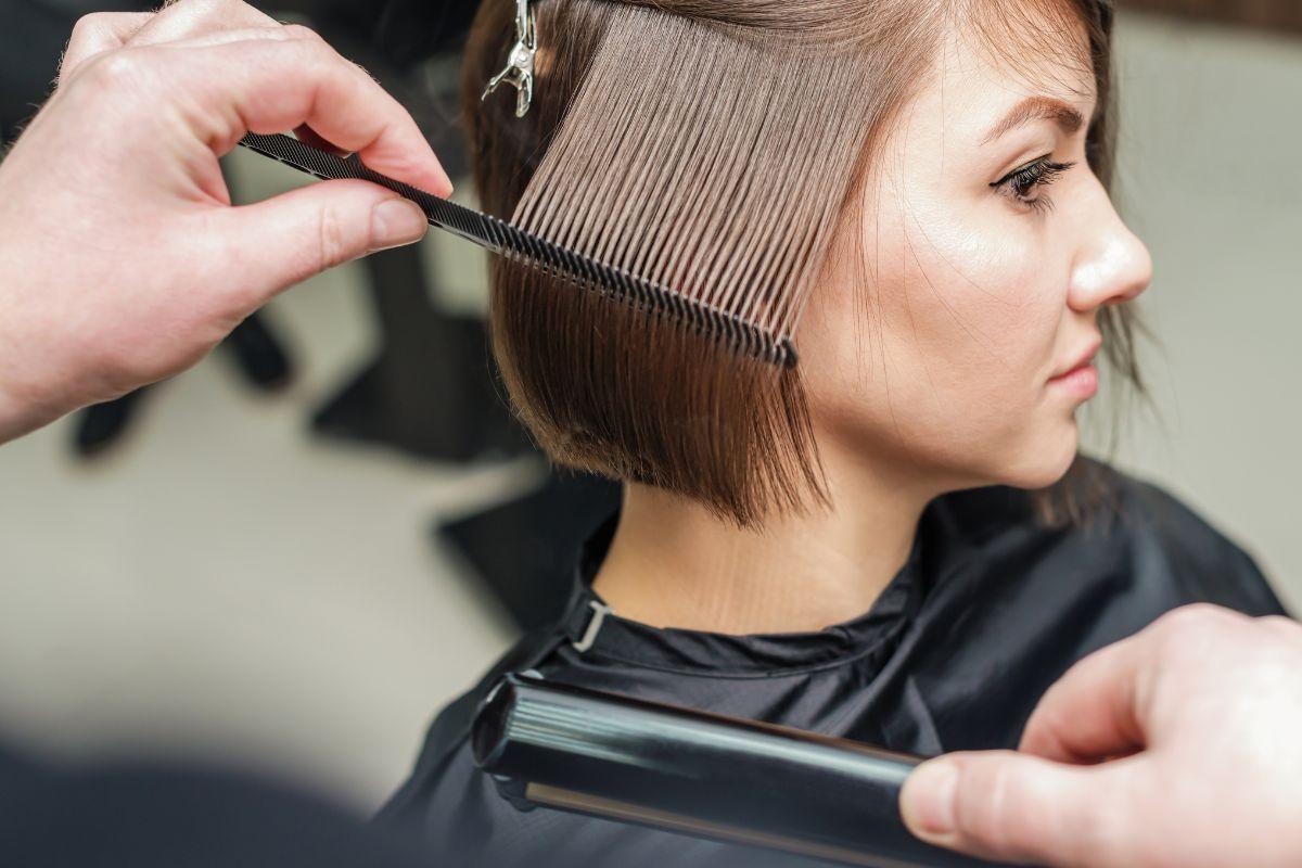 Kada geriausia kirpti ir dažyti plaukus rugpjūčio mėnesį?