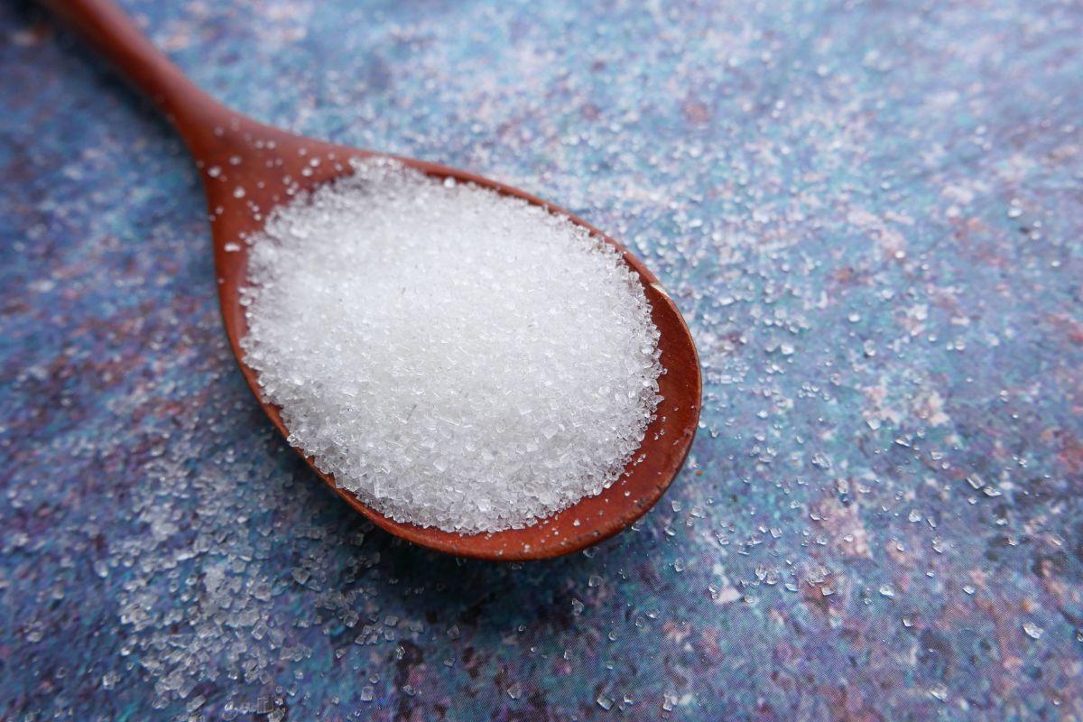 Cukraus kiekis maiste: kaip atpažinti perteklių ir ką su juo daryti?