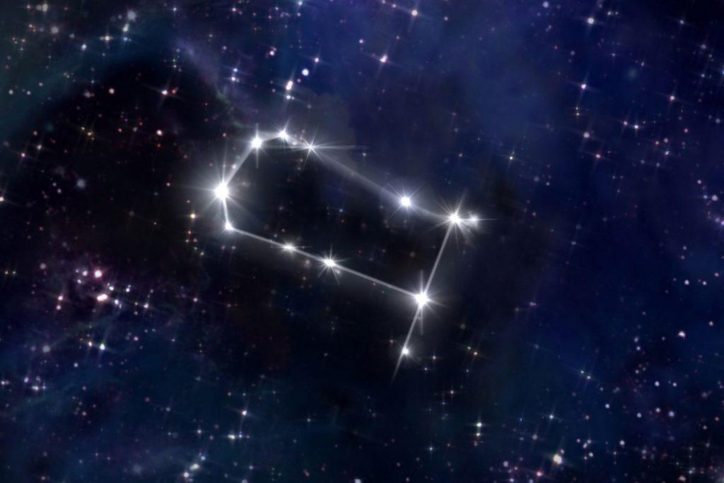 Pirmas ženklas: meilė Dvyniams (gegužės 21 – birželio 20)