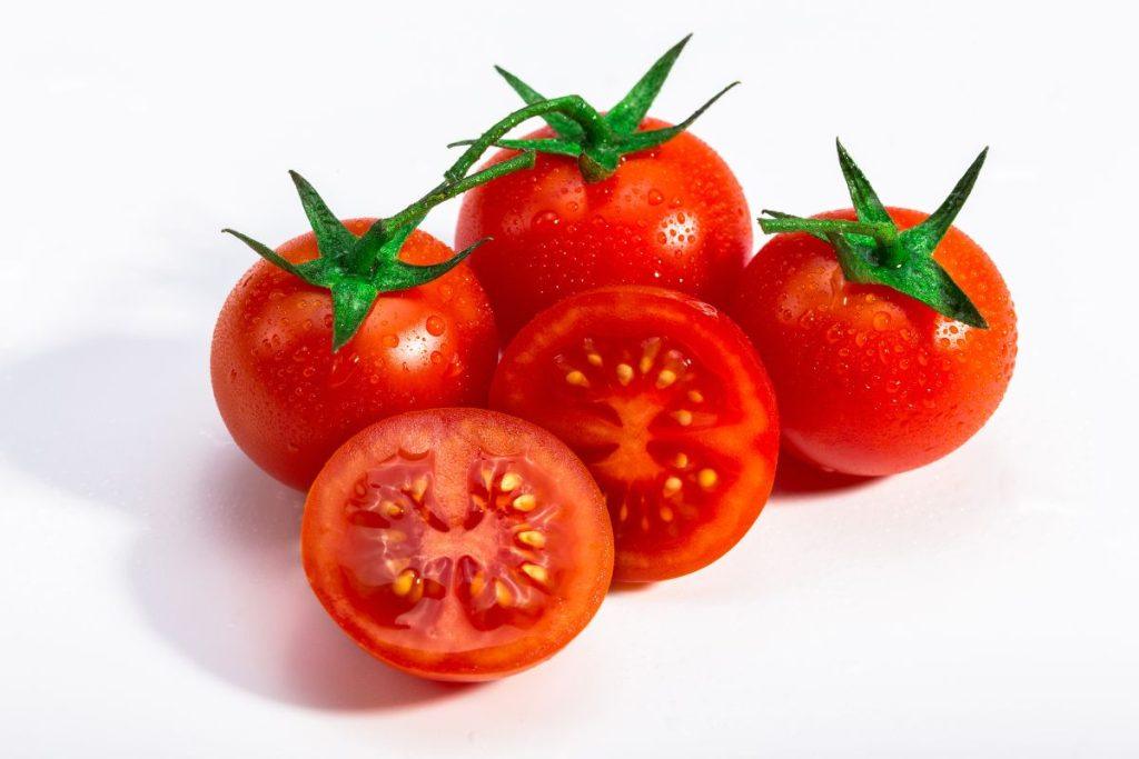 Paprastas būdas, kaip išlaikyti pomidorus šviežius