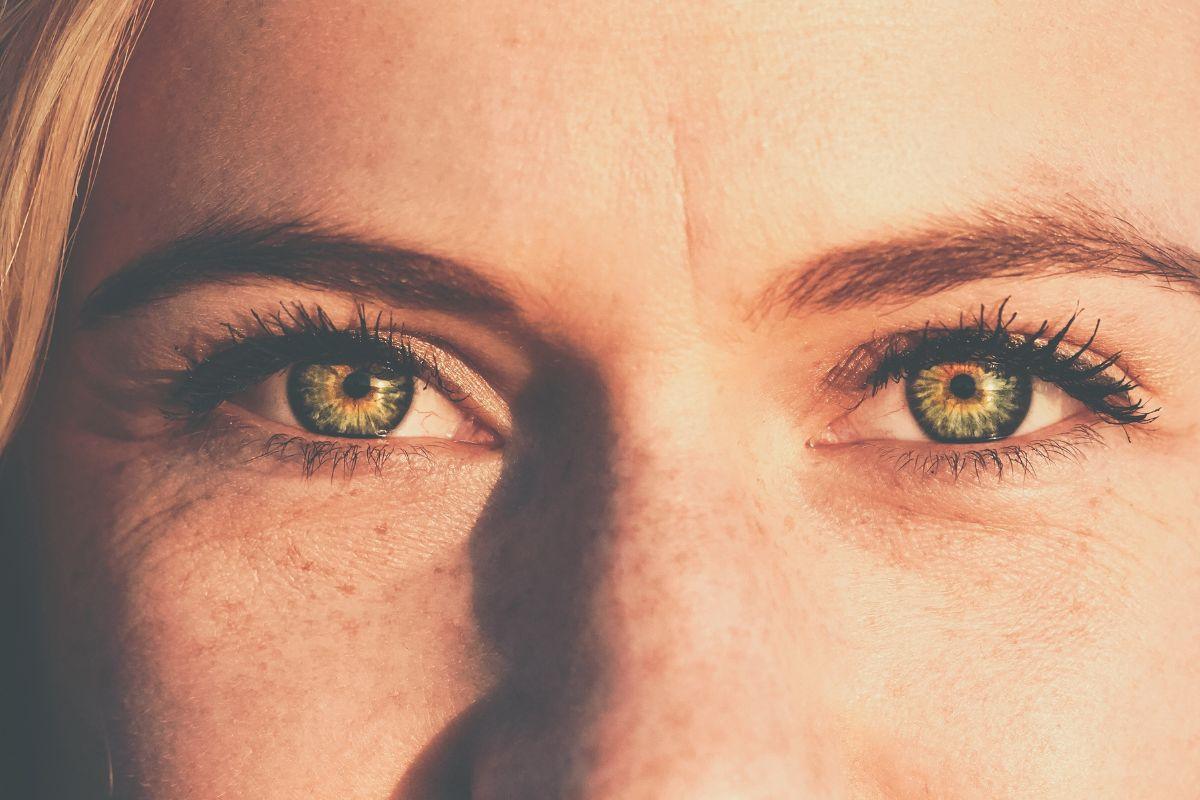 10 požymių, kuriuos jūsų akys atskleidžia apie sveikatos problemas