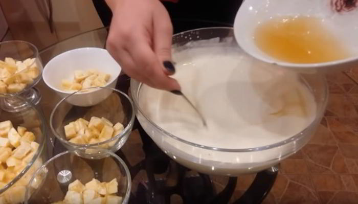 želė su bananais