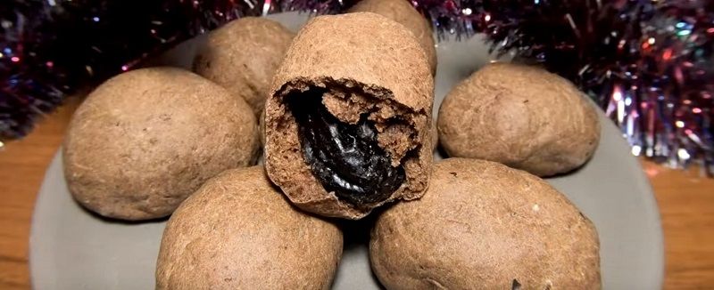 Šokoladiniai slyvų sausainiai
