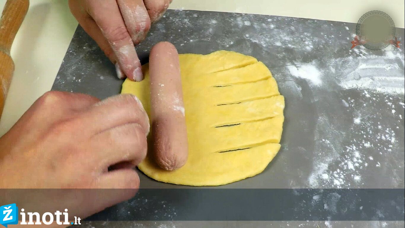 Pyragaičiai su dešrele