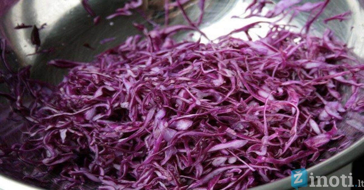 Mėlynų kopūstų salotos. Nuostabus derinys, kuris visiems patinka!