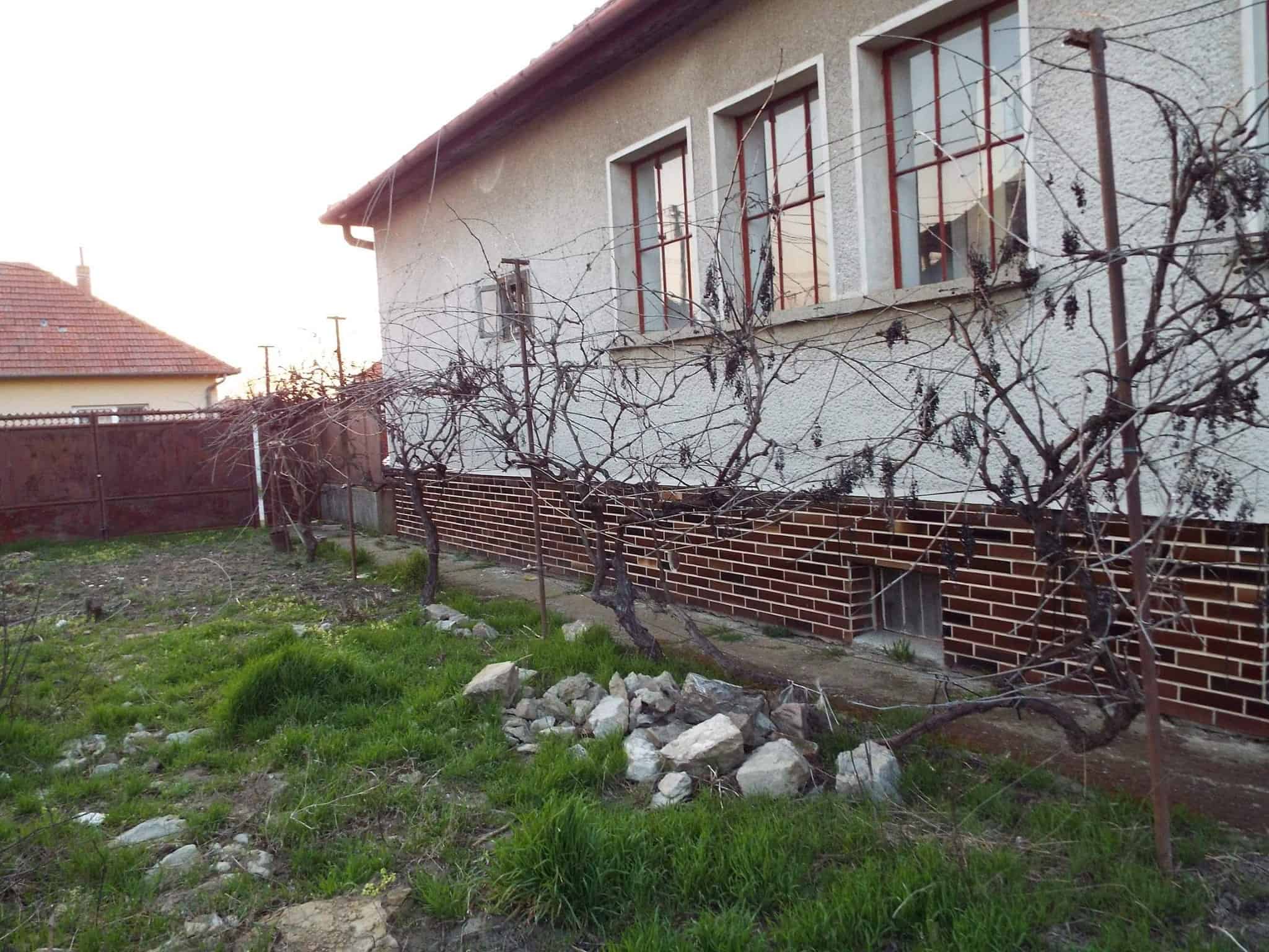 namą