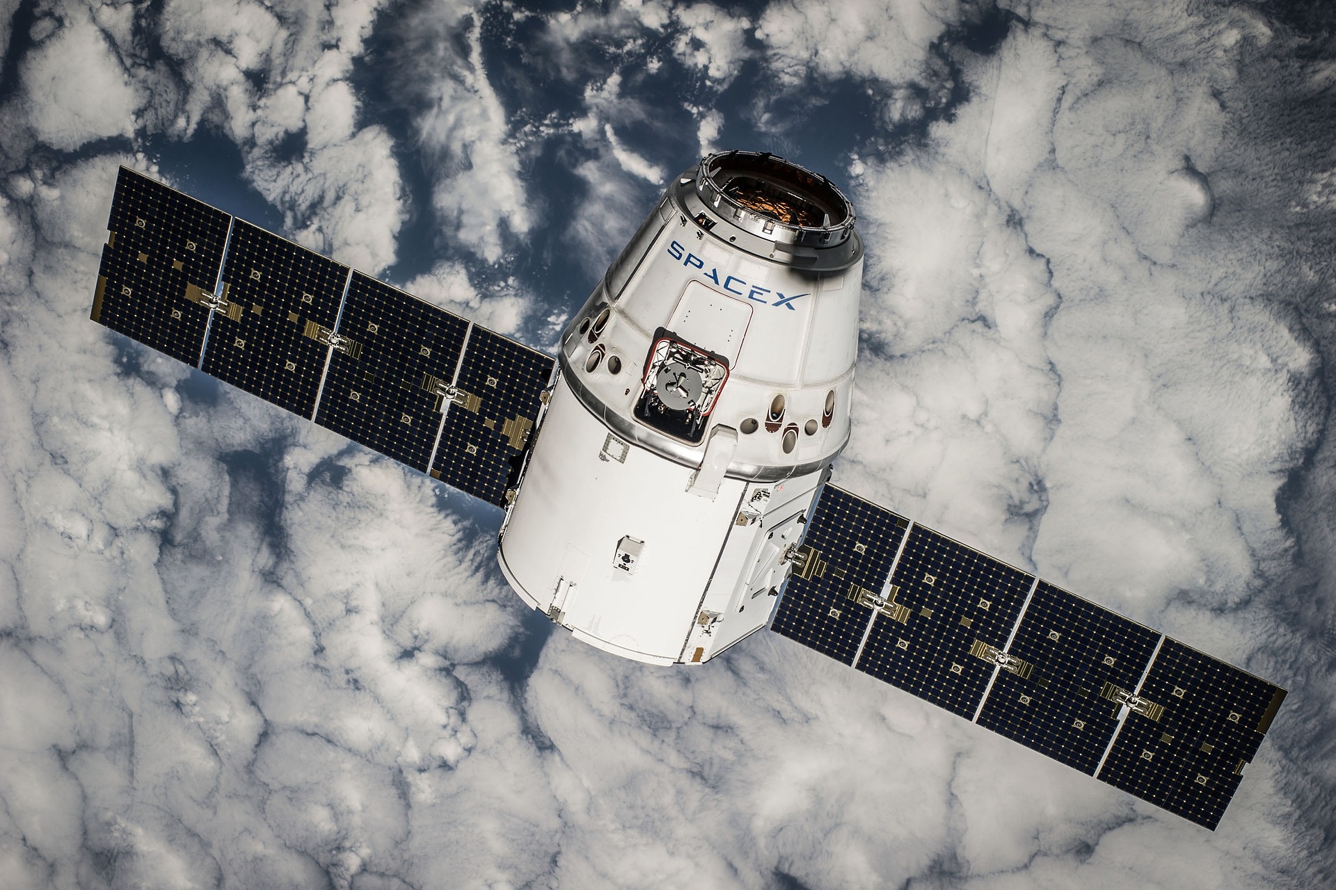 Spacex palydovas
