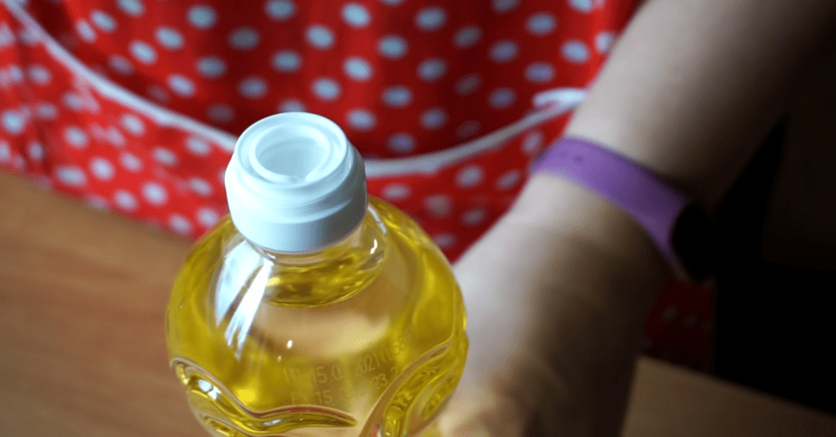 Puikus triukas, kaip geriau atsidaryti aliejų. Visada juo naudositės!