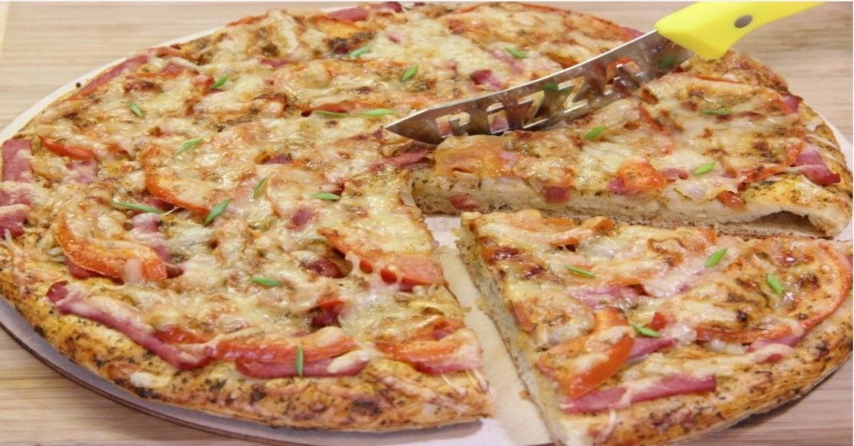 Pica pietums. Ją pasigaminsite labai greitai!