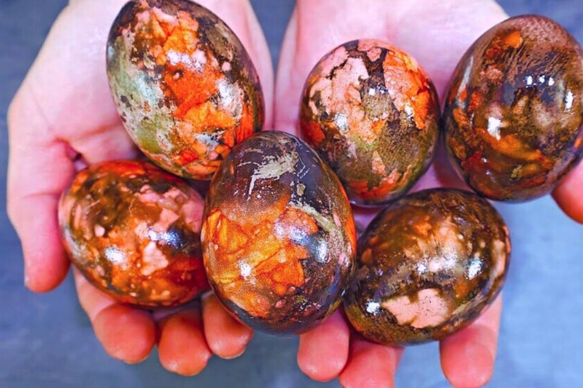 Natūraliai dažyti margučiai