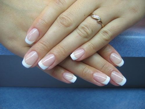 Nagų kirpimas pagal Mėnulio kalendorių liepos mėnesiui