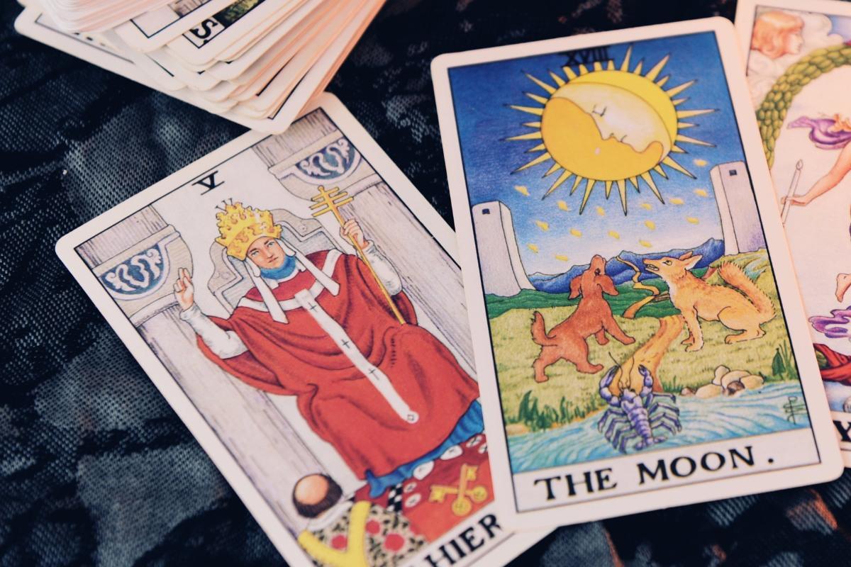 Taro prognozė 2025 m. kovo 24–30 d. – Menulis