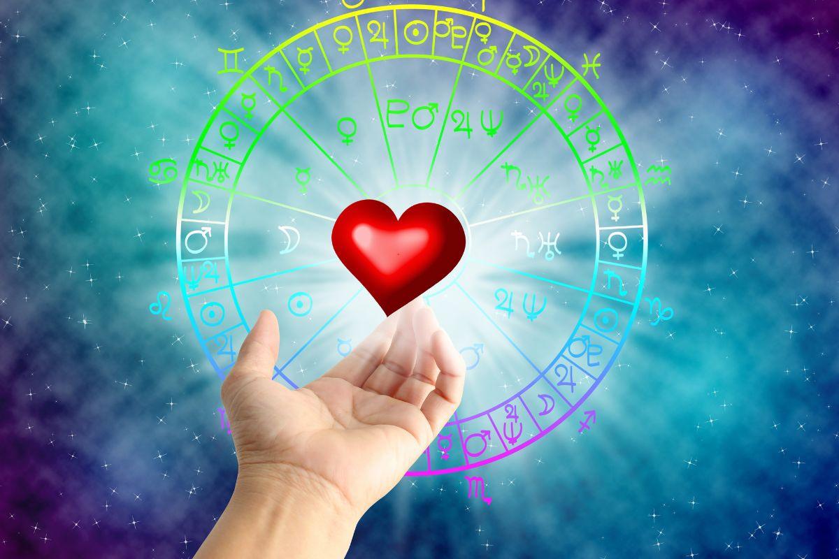 Meilės horoskopas 2025 m. birželiui: romantika, atvirumas ir naujos pradžios
