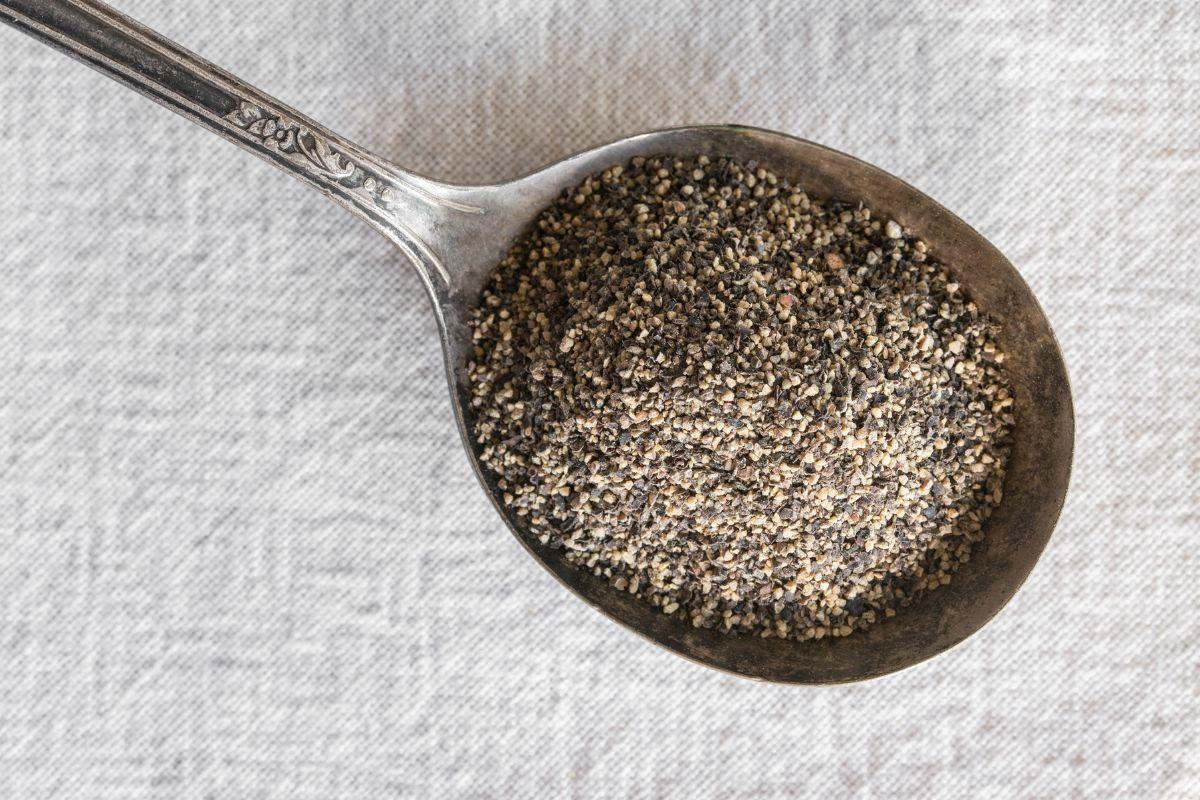 Ką daryti, jei įdėjote per daug pipirų: 5 paprasti patarimai