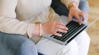 Kaip atpažinti netikslią informaciją apie sveikatą internete? Skaitmeninė higiena kiekvienam